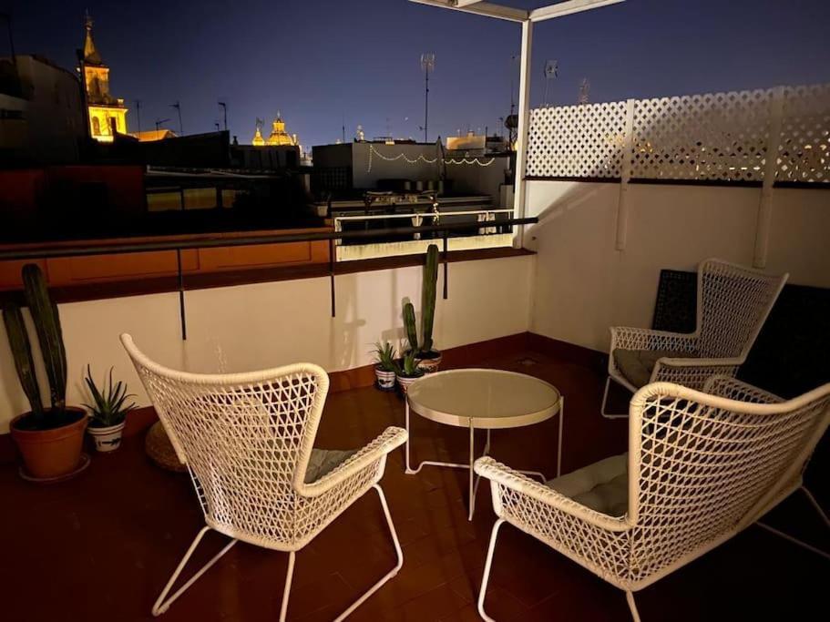 Mata Alameda Skyview By Valcambre Apartman Sevilla Kültér fotó